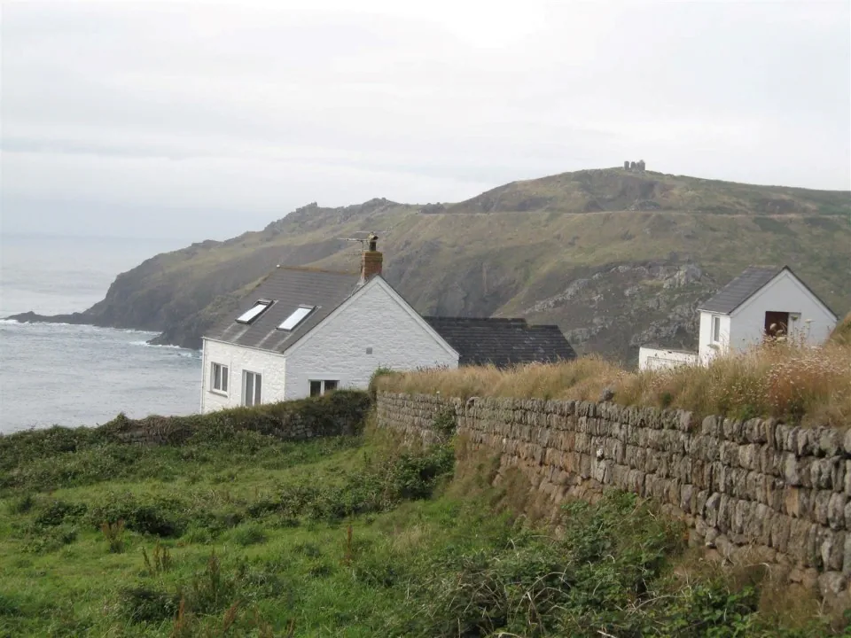 Day 1 cape cornwall cottages